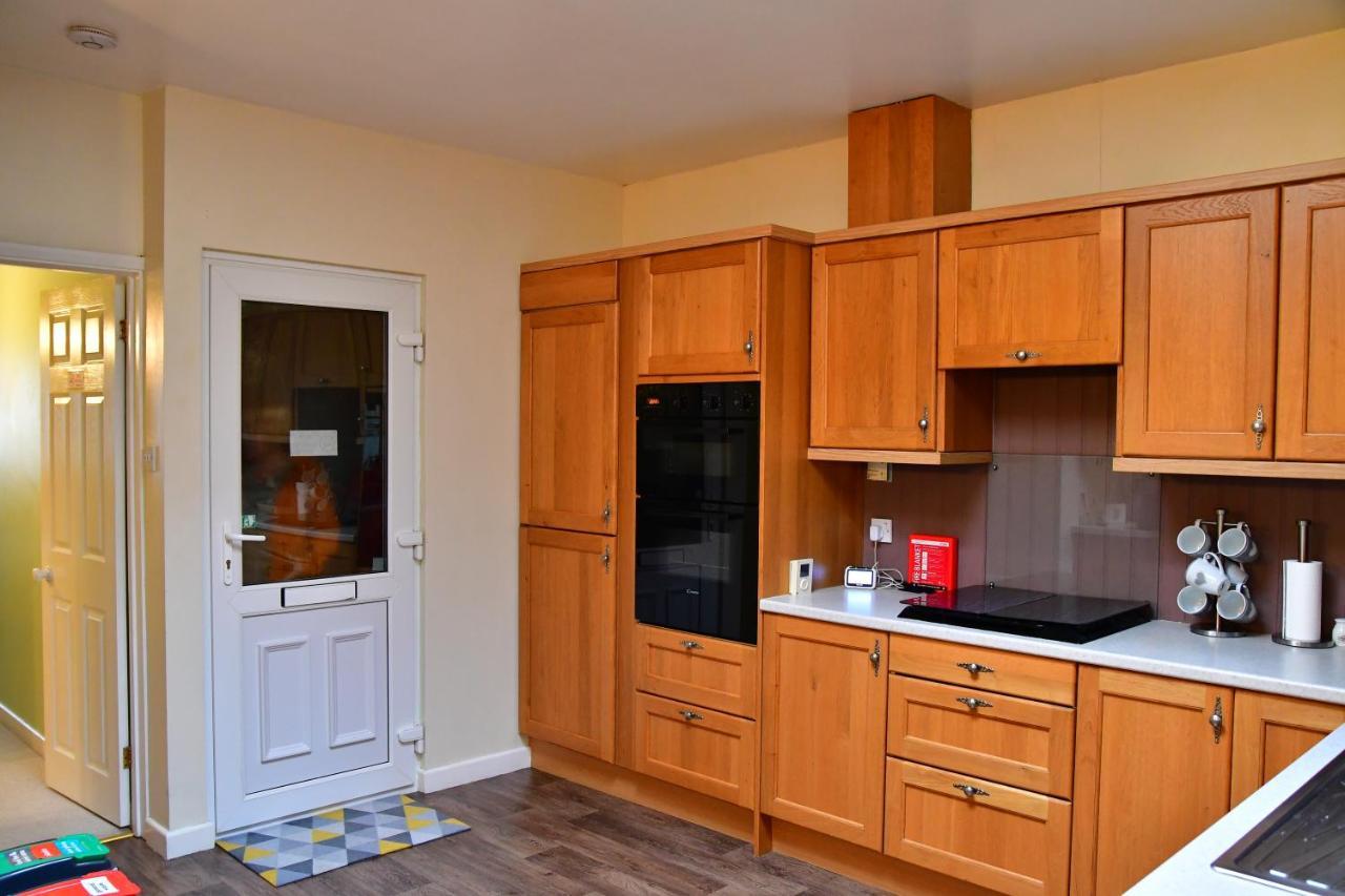 Entire Niche Apartment Hildenborough Exterior foto